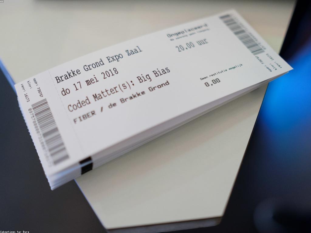 ព័ត៌មានសេវាកម្ម និងកម្រិតសេវាកម្មដែលជួយអ្នក