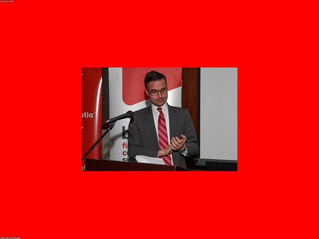 យុទ្ធសាស្ត្រដើម្បីប្រកួតនិងការផ្តល់ជូន