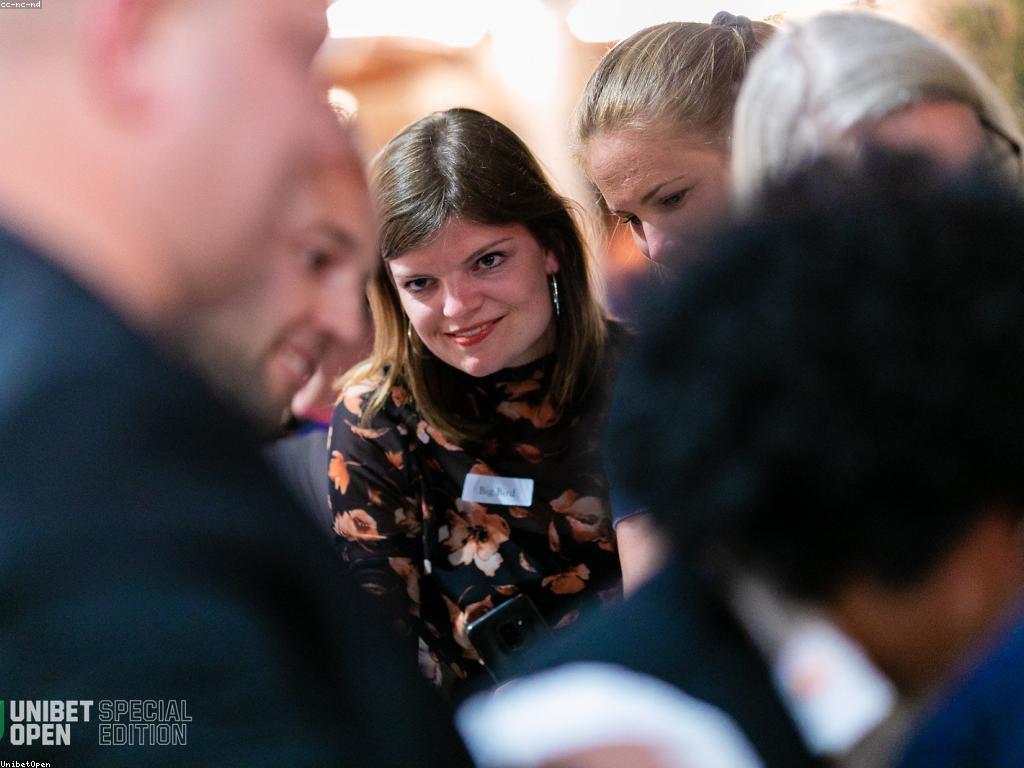 ការយល់ដឹងអំពីវប្បធម៌កាស៊ីណូ